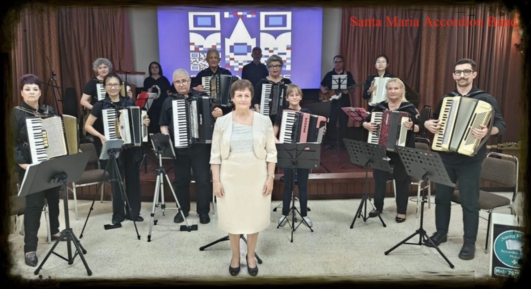 Drieluik laatste Concert Accordeon Orkest Swentibold